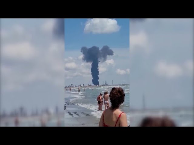 Explosion in rumänischer Ölraffinerie überrascht Strandbesucher